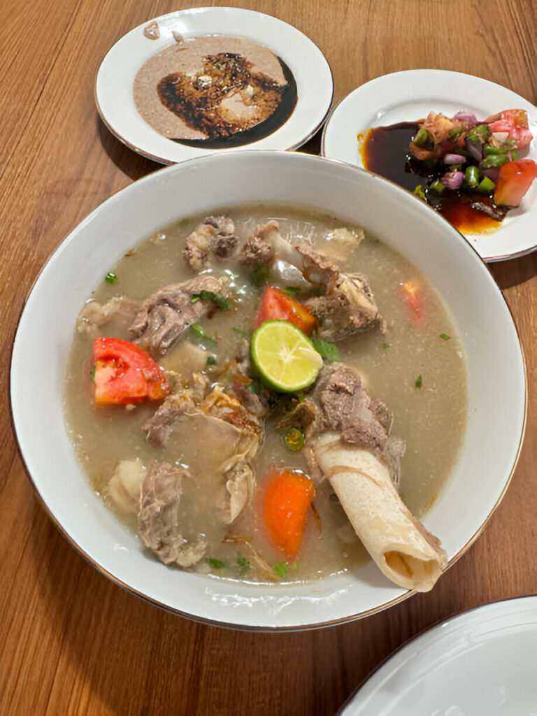 Sour Beef Shank Soup with Taro Recipe
