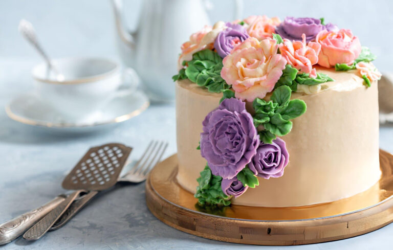 Beautiful Flower Cake Decorating Ideas